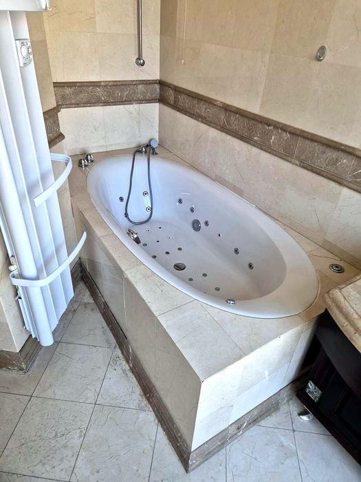 Avant — Appartement haussmannien