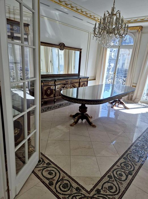 Avant — Appartement haussmannien