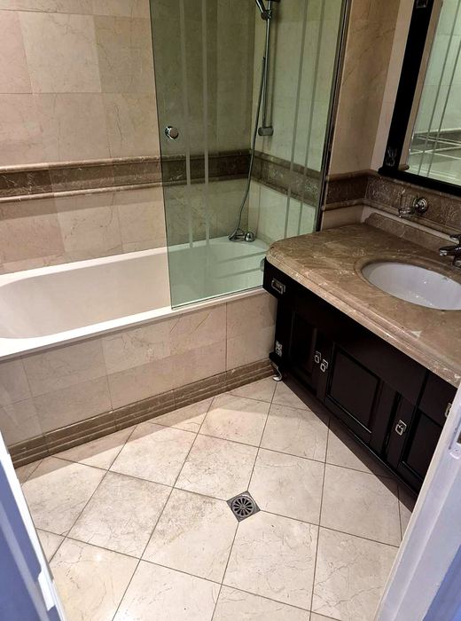 Avant — Appartement haussmannien