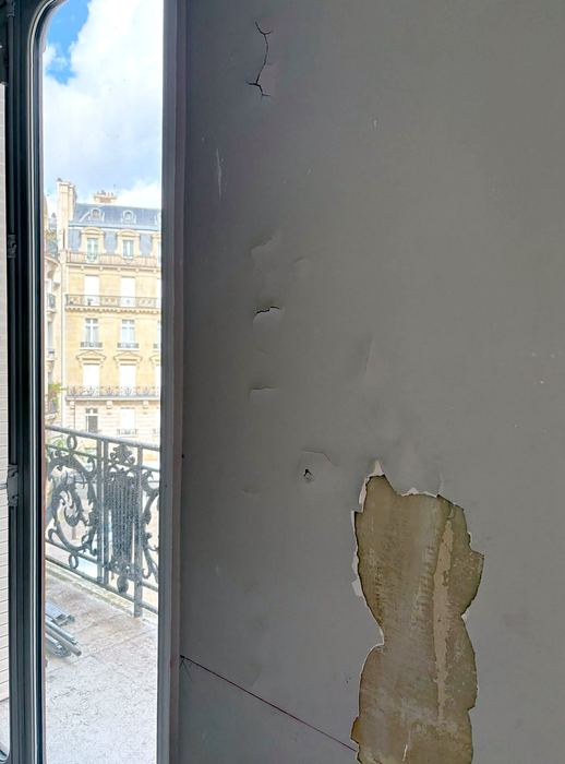 Avant — Bureaux haussmanniens