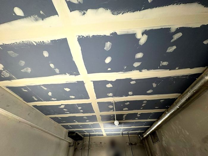 Pendant les travaux — Bureaux haussmanniens