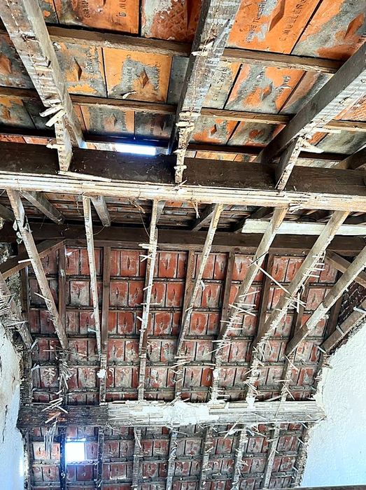 Pendant les travaux — Maison en meulière