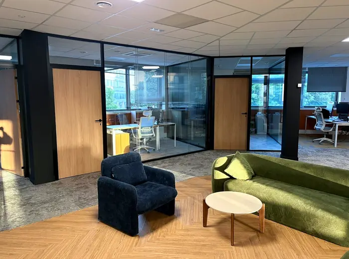 Menuiseries intérieures — travaux terminés, photo 1 sur 30