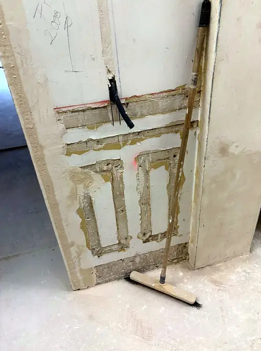 Plâtrerie et cloisons — avant travaux, photo 2 sur 9