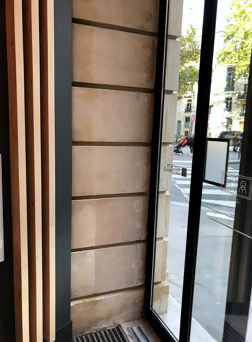 Menuiseries extérieures — travaux terminés, photo 2 sur 2