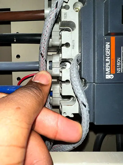 Électricité CFO / CFA — pendant les travaux, photo 14 sur 19