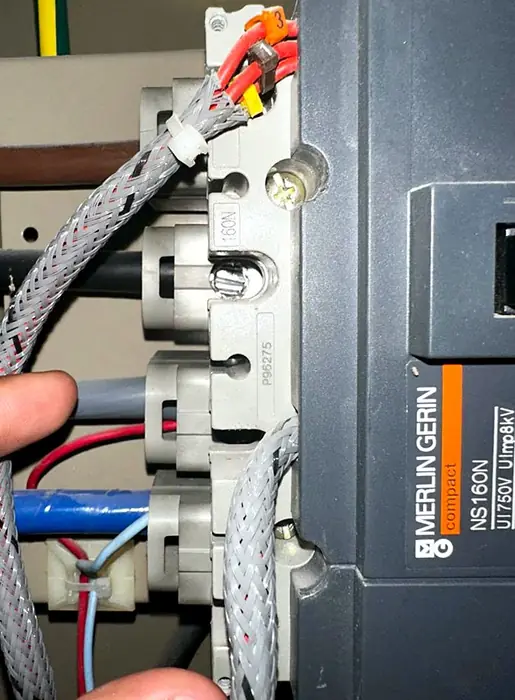 Électricité CFO / CFA — pendant les travaux, photo 15 sur 19