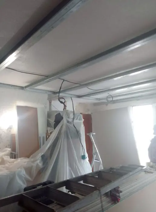 Plâtrerie et cloisons — pendant les travaux, photo 23 sur 38